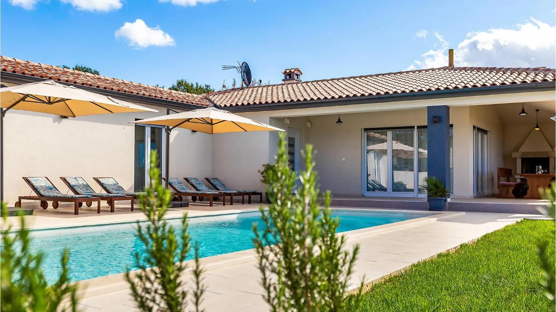 3 Bedroom Awesome Home In Vodnjan